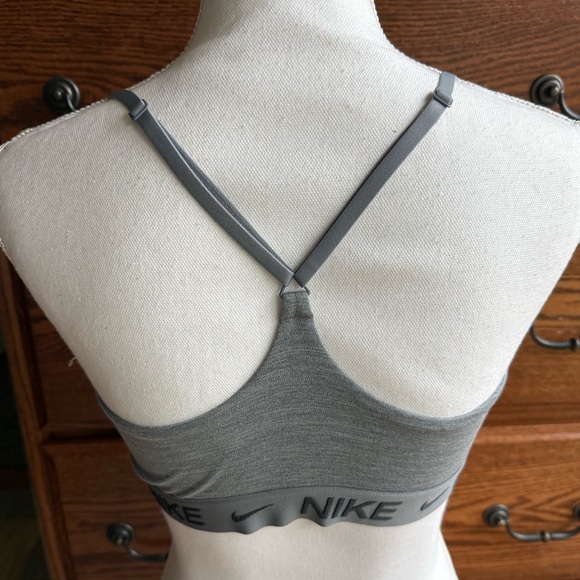 Nike Women's Indy Sports Bra NWOT - Picture 6 of 11